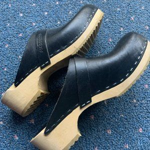 Swedish Hasbeens Husband Clogs
